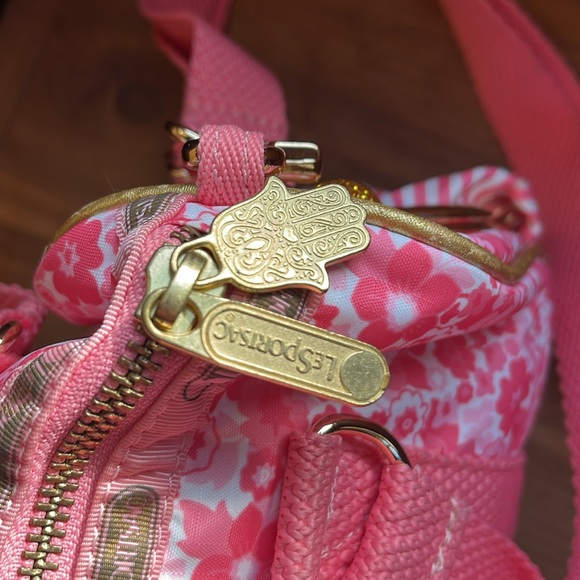 🪷 LeSportsac x Manoush NWOT mini pink duffle with adjustable shoulder strap - Picture 7 of 14